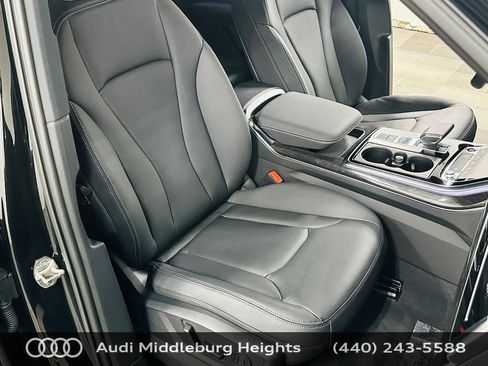 Certified 2026 Audi Q7 3.0T Premium w/ Convenience Plus Package AWD/4WD image 28