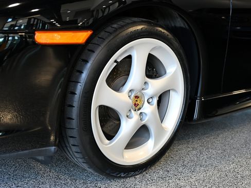 Used 2003 Porsche 911 Carrera RWD image 18