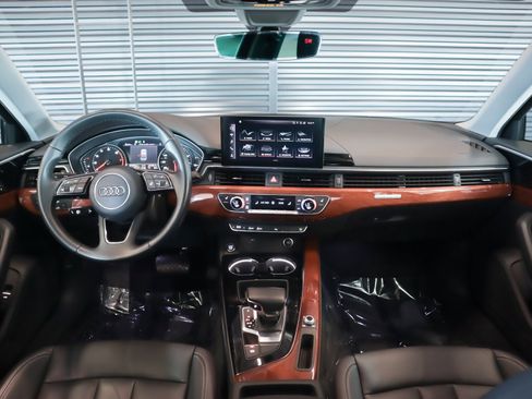 Used 2023 Audi A4 2.0T Premium w/ Convenience Package image 10