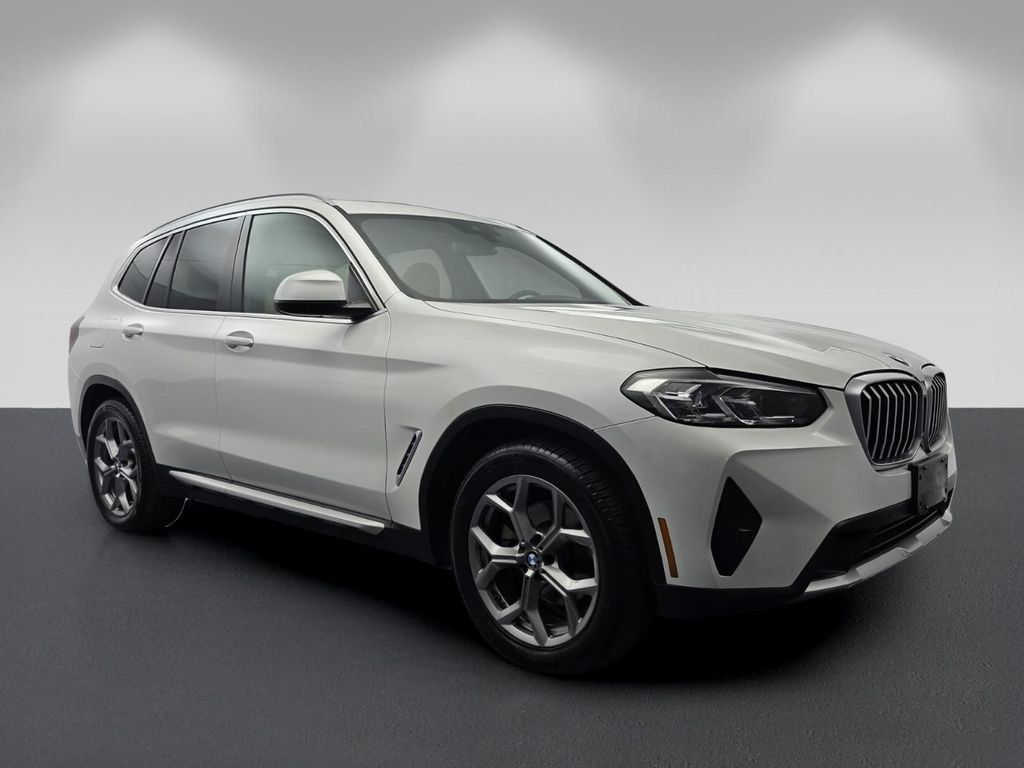 Used 2022 BMW X3 sDrive30i RWD image 1