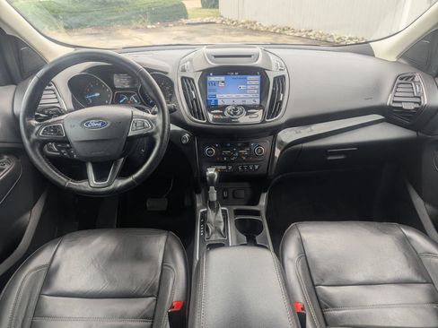 Used 2018 Ford Escape Titanium w/ Ford Safe & Smart Package AWD/4WD image 11