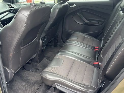 Used 2013 Ford Escape Titanium w/ Parking Technology Pkg FWD image 30