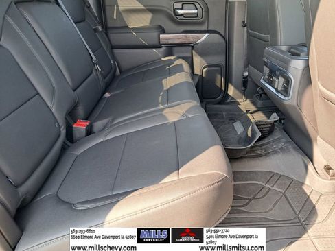 Used 2022 Chevrolet Silverado 1500 LTZ w/ Technology Package image 15