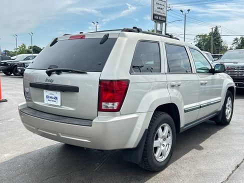 Used 2009 Jeep Grand Cherokee Laredo AWD/4WD image 11