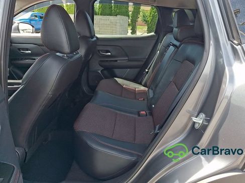 Used 2025 Nissan Kicks SR AWD/4WD image 10