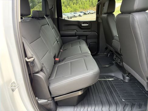 Used 2026 Chevrolet Silverado 1500 W/T w/ WT Value Package AWD/4WD image 15
