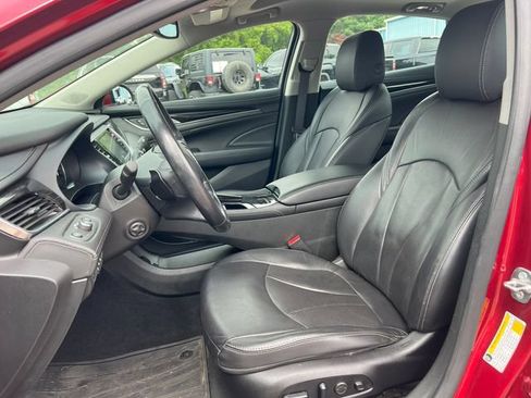 Used 2019 Buick LaCrosse Premium w/ Driver Confidence Package II AWD/4WD image 3