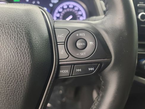 Used 2022 Toyota Camry SE w/ Cold Weather Package image 29