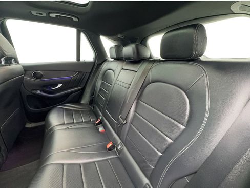 Used 2022 Mercedes-Benz GLC 300 4MATIC w/ AMG Line image 23