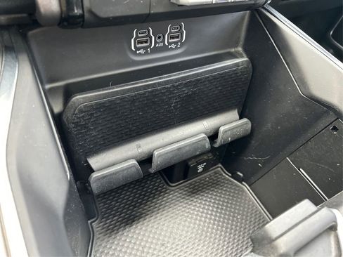 Used 2020 RAM 1500 Laramie w/ Sport Appearance Package image 41