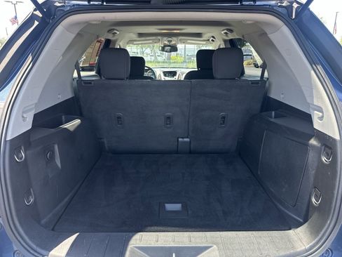 Certified 2017 Chevrolet Equinox LT w/ Convenience Package FWD image 32
