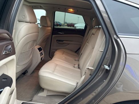 Used 2014 Cadillac SRX Luxury w/ Driver Awareness Package image 12