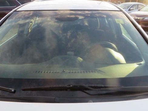 Used 2016 Chevrolet Cruze LT image 34