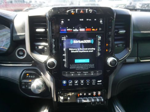 Used 2020 RAM 1500 Limited w/ Black Appearance Package AWD/4WD image 21