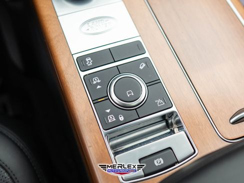 Used 2018 Land Rover Range Rover Long Wheelbase Supercharged image 40