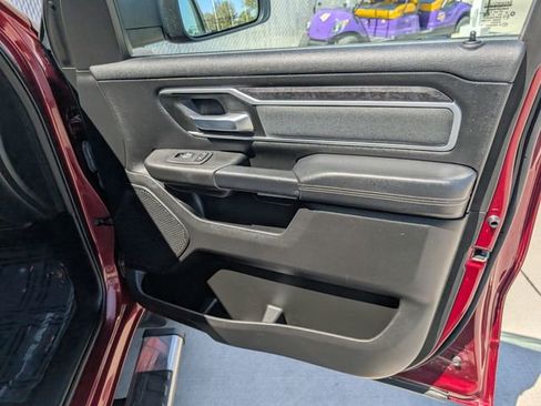 Used 2022 RAM 1500 Big Horn AWD/4WD image 34