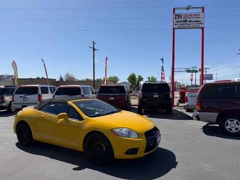 Used 2009 Mitsubishi Eclipse GT FWD image 1