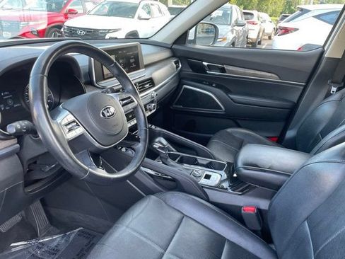 Used 2020 Kia Telluride EX AWD/4WD image 5