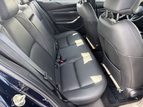 Used 2024 MAZDA MAZDA3 s FWD image 11