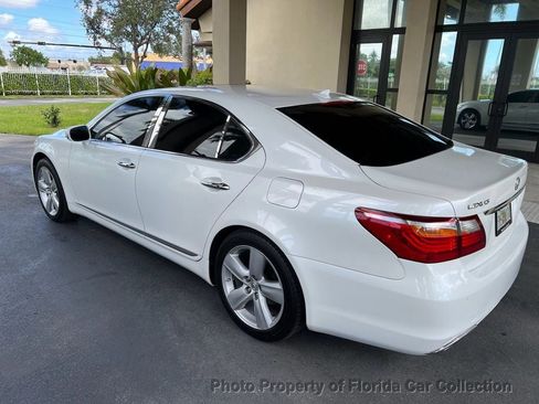 Used 2010 Lexus LS 460 RWD image 39