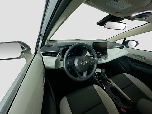 Used 2026 Toyota Corolla LE FWD image 18