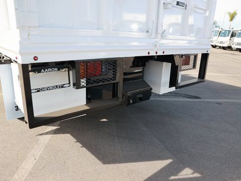 New 2024 Chevrolet Low Cab Forward 5500XD RWD image 17