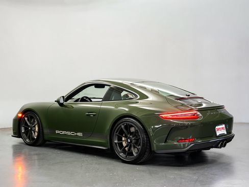 Used 2019 Porsche 911 GT3 RWD image 8