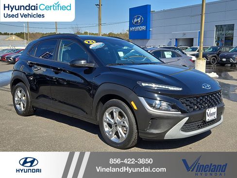 Used 2023 Hyundai Kona SEL image 1