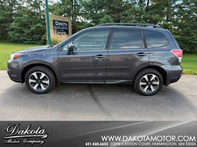 Used 2017 Subaru Forester 2.5i w/ Alloy Wheel Package AWD/4WD image 1