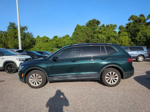 Used 2019 Volkswagen Tiguan S w/ Driver Assistance Package FWD image 2