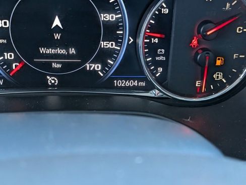 Used 2022 GMC Acadia Denali image 16