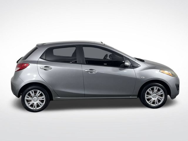 Used 2013 MAZDA MAZDA2 Sport FWD image 39