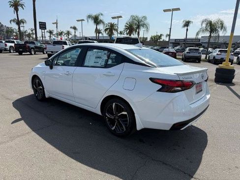 New 2025 Nissan Versa SR w/ Trunk Package image 4