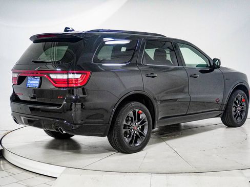 Used 2024 Dodge Durango GT AWD/4WD image 11