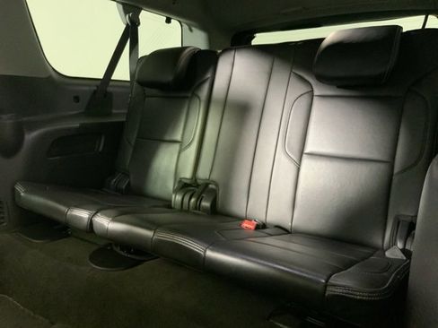 Used 2016 GMC Yukon XL Denali image 32