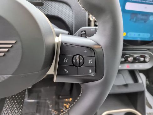 Used 2025 MINI Cooper Countryman S w/ Comfort Package Max image 17