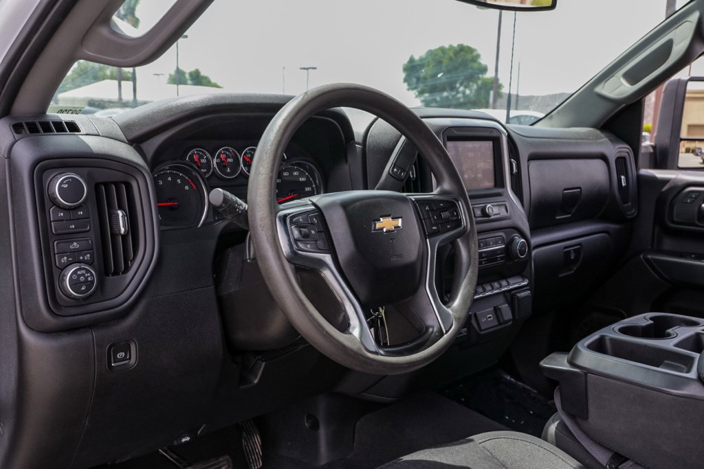 Used 2022 Chevrolet Silverado 2500 Custom w/ Custom Value Package AWD/4WD image 18
