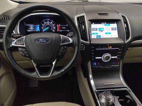 Used 2019 Ford Edge Titanium w/ Equipment Group 301A FWD image 22