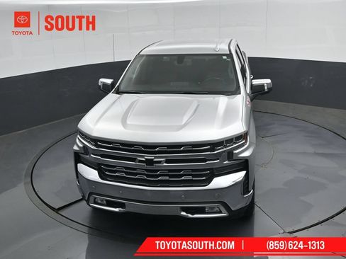 Used 2019 Chevrolet Silverado 1500 LTZ AWD/4WD image 49