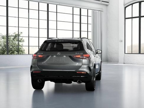 Certified 2024 Mercedes-Benz GLA 35 AMG 4MATIC image 24