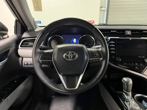 Used 2018 Toyota Camry XLE w/ Audio Package FWD image 21
