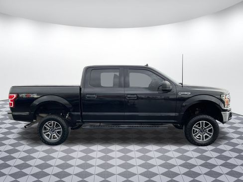 Used 2020 Ford F150 XLT image 2