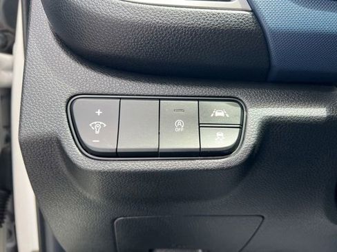 Certified 2023 Kia Seltos S AWD/4WD image 11