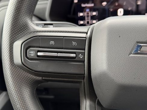 Used 2024 Chevrolet Colorado Trail Boss w/ Technology Package image 20