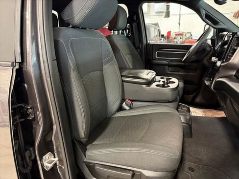 Certified 2025 RAM 2500 Big Horn AWD/4WD image 10