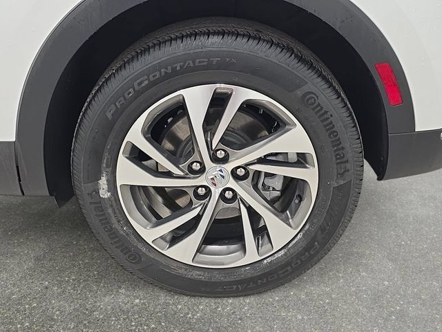 Used 2023 Buick Envision Essence AWD/4WD image 30
