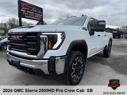 Used 2024 GMC Sierra 2500 Pro w/ Convenience Package