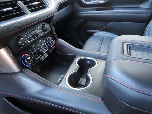 Used 2021 Chevrolet Tahoe RST w/ Luxury Package image 6