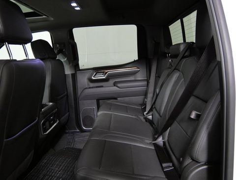 Used 2025 GMC Sierra 1500 Elevation w/ Elevation Premium Package AWD/4WD image 20