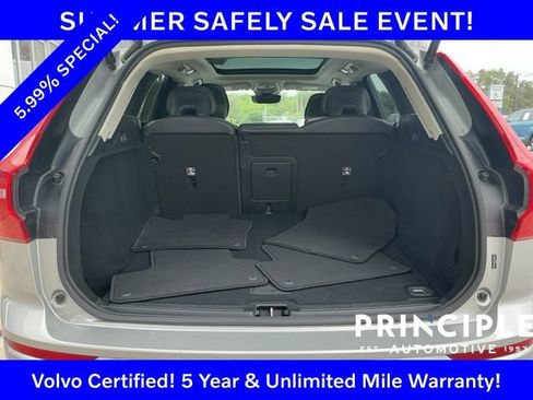 Certified 2025 Volvo XC60 B5 Core AWD/4WD image 15